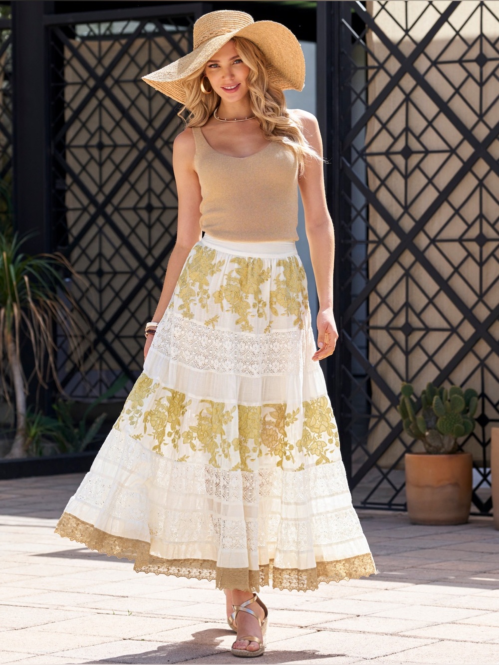 Boston Proper Tiered Gold Lace Maxi Skirt White/Gold Sz L